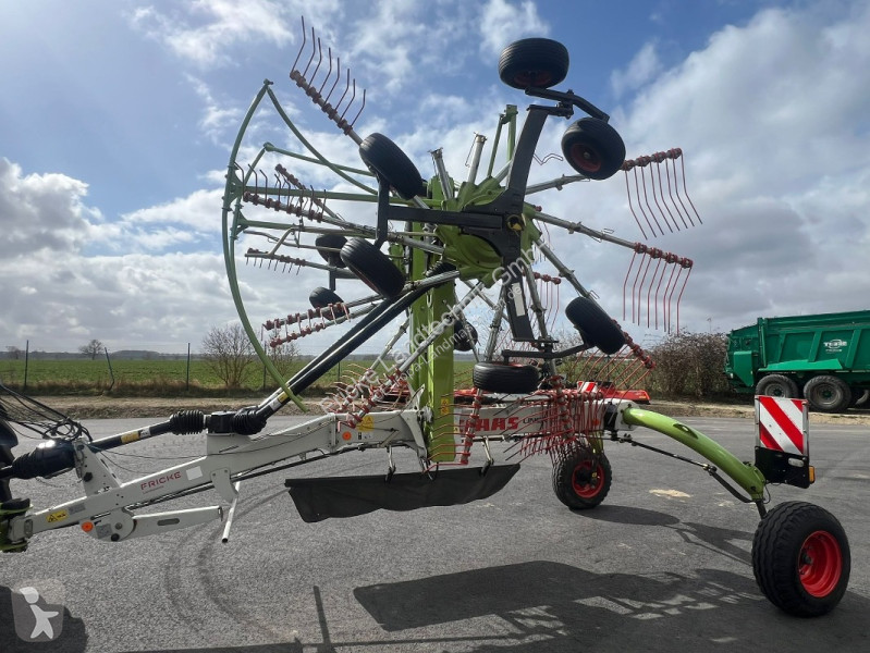 Claas  Liner 2700 haymaking