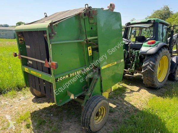John Deere  540 haymaking