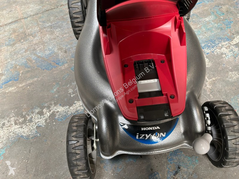 Машини за сено Honda HRG416 XB