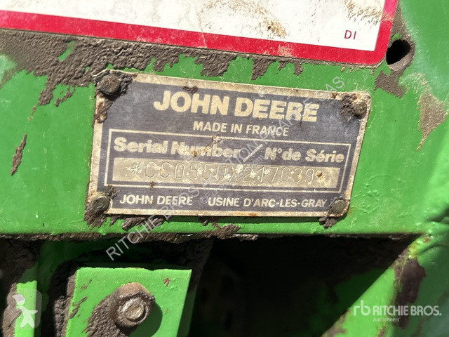 Sianokosy John Deere  550