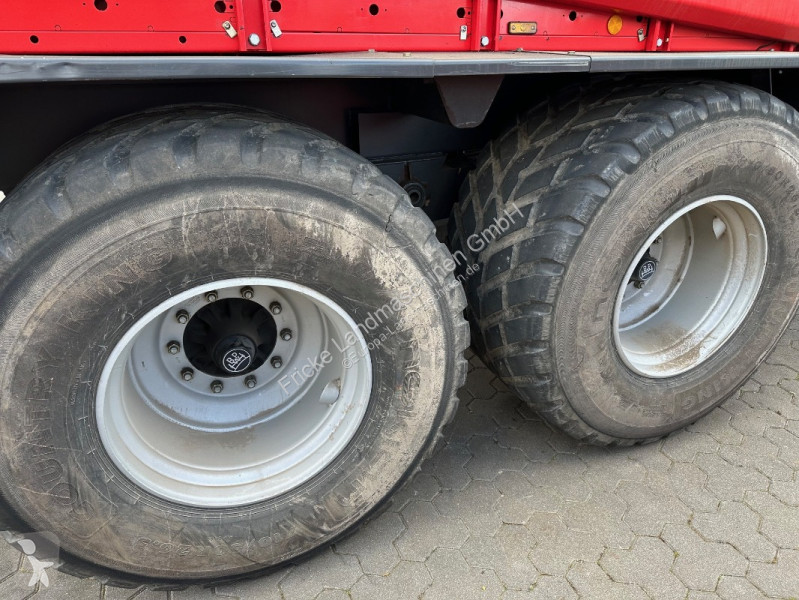 Lantbrukssläp Pöttinger  Torro 5700 D