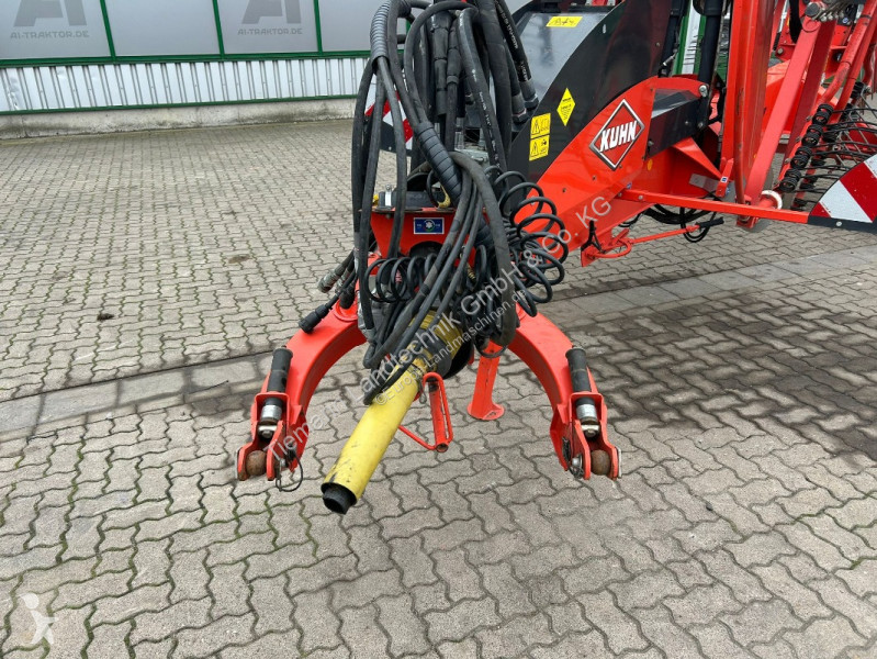 Henificación Kuhn 13131