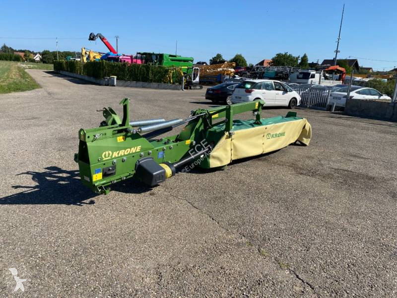 Henificación Krone EASY CUT R360 endommagé