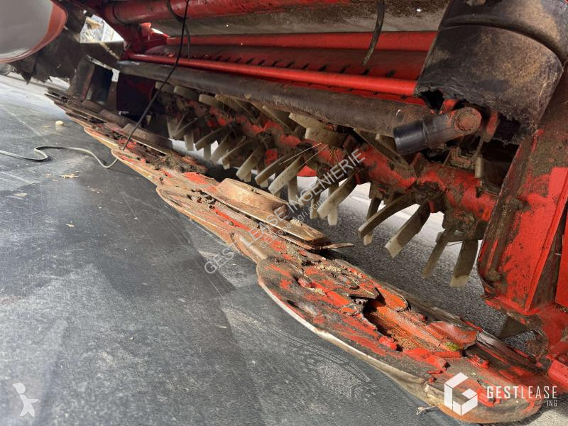 Kuhn  FC283GII haymaking
