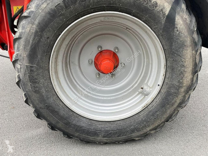 Fenaison Kuhn 950 Bandschwader