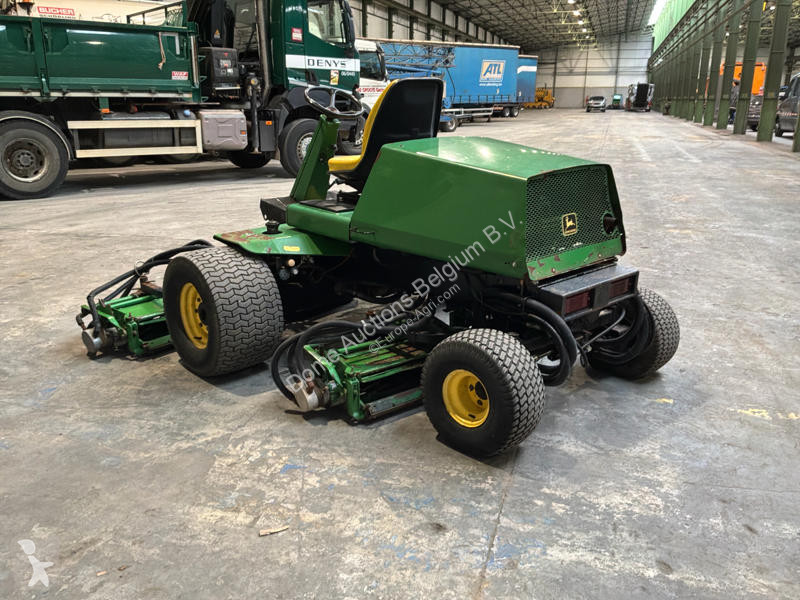 Slåtter John Deere 3235 A GANG MOW