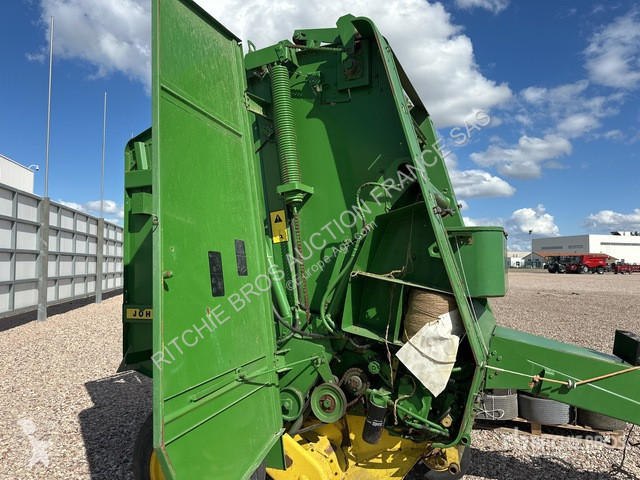 Sianokosy John Deere  550
