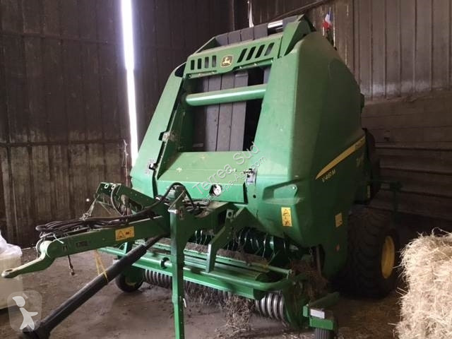 Henificación John Deere V461M