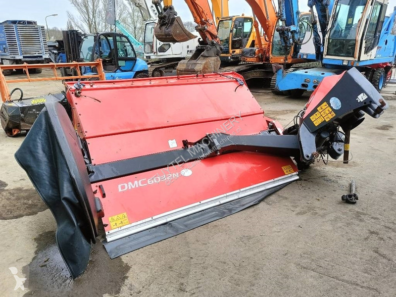 Høfremstilling Kubota DMC 6032 N disc maaier...