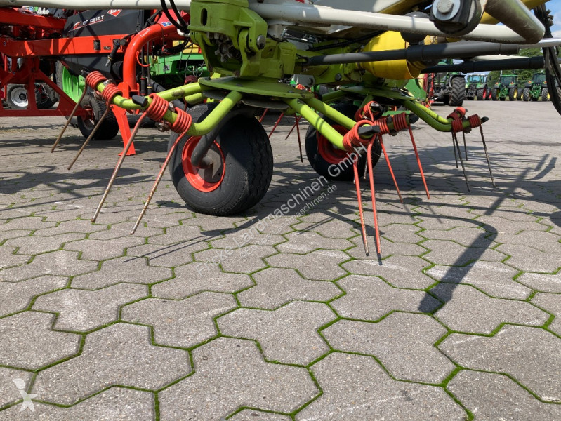 Henificación Claas  Volto 1100