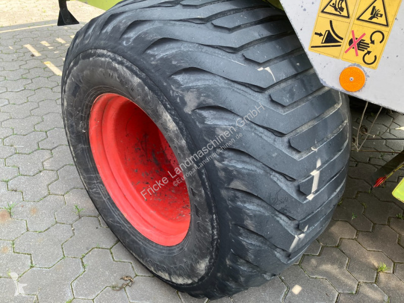Fienagione Claas  Quadrant 1200 RC