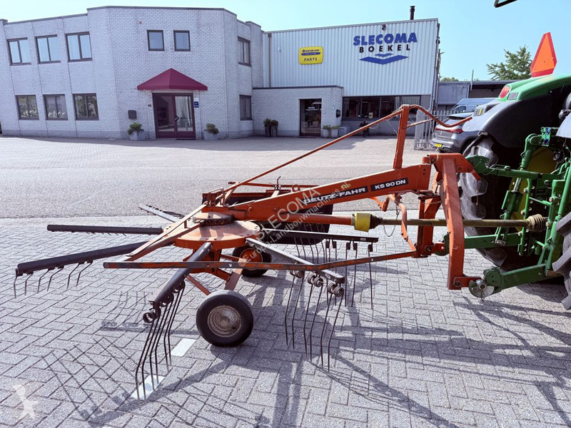 Henificación Deutz-Fahr KS90 DN Cirkelhark
