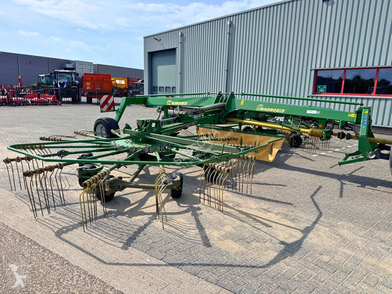 Krone Swadro 1000 Cirkelhark haymaking
