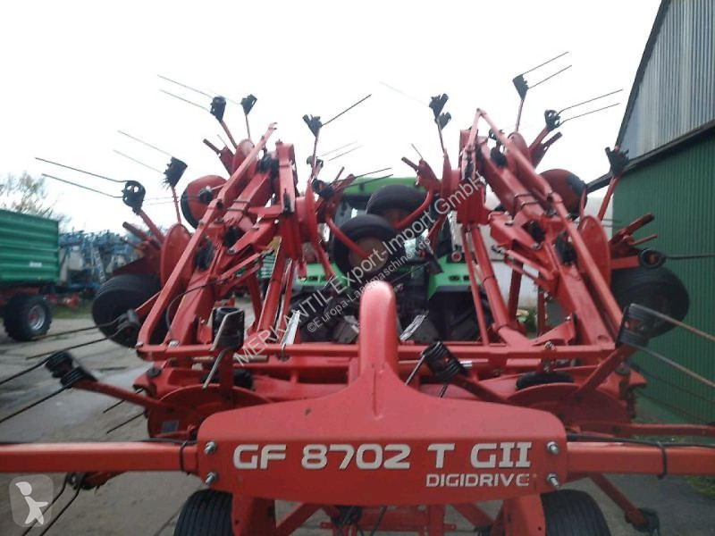 Utilaje de cosit Kuhn  GF 8702T-G2 Digidrive