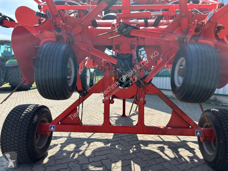 Slåtter Kuhn  GF 10803 T