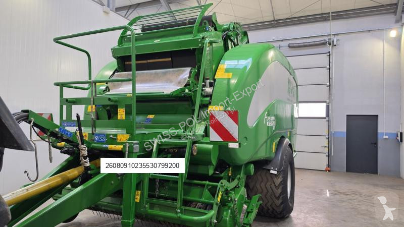 McHale Fusion Vario haymaking