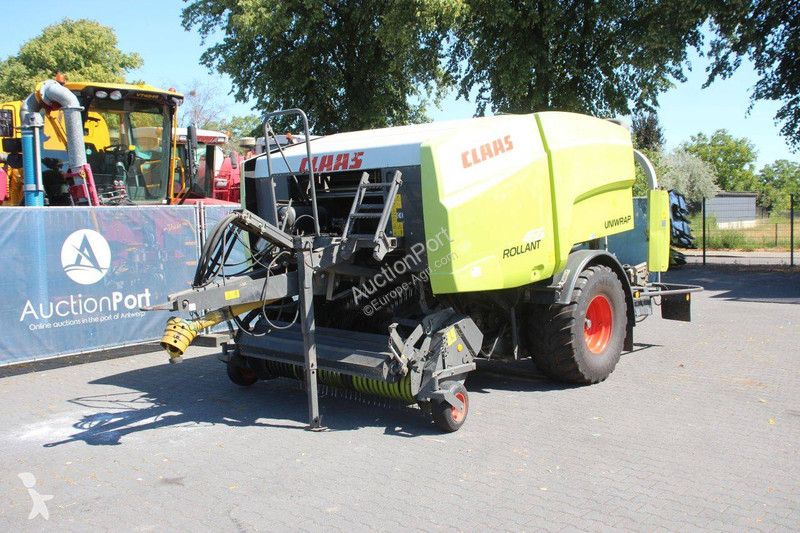 Fenaison Claas Rollant 455
