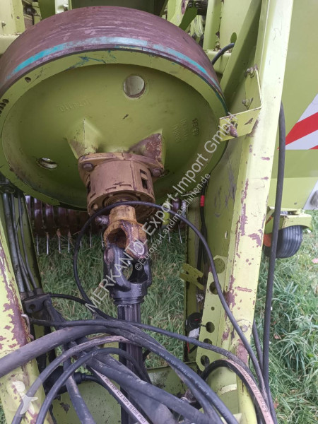 Hooien Claas  Quadrant 1100