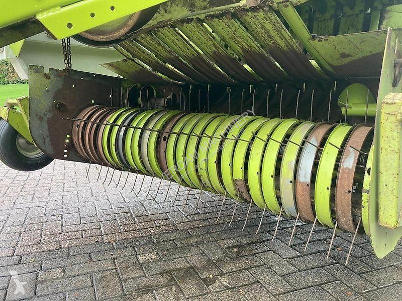 Henificación Claas Quadrant 1200
