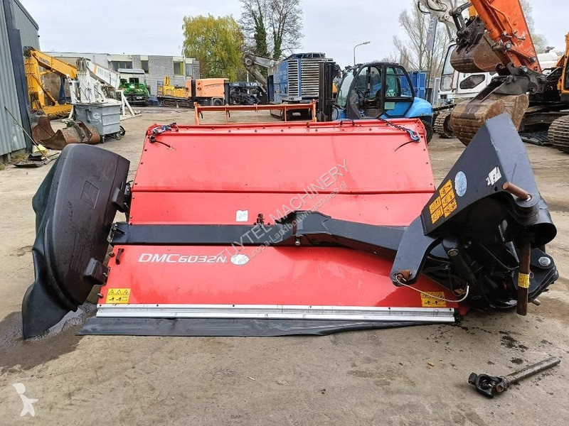 Høfremstilling Kubota DMC 6032 N disc maaier...