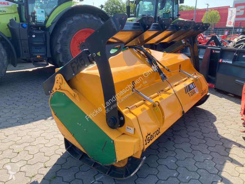 Fenaison   Serrat FX-5 T-2500 Forstmulcher