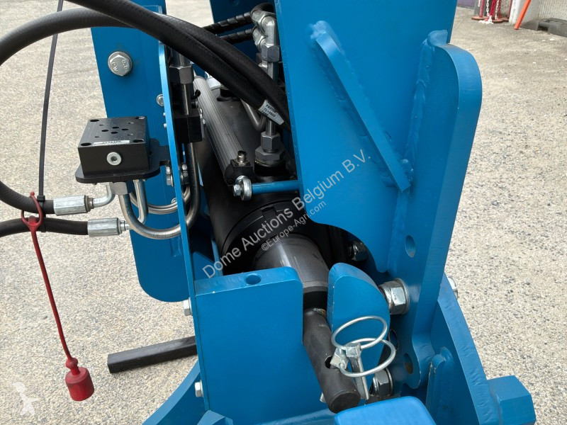 جمع الحشيش  SS270