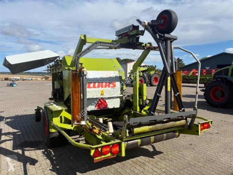 Henificación Claas  Rollant 255 RC Uniwrap
