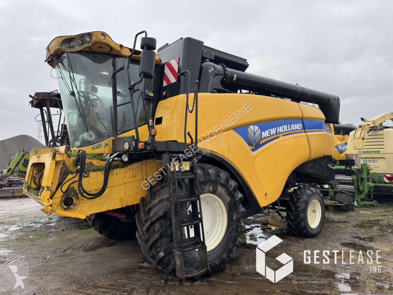 Moisson New Holland CX5090