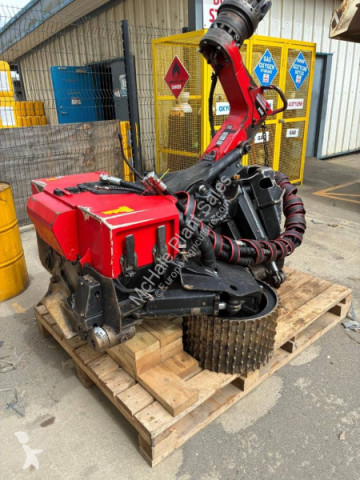 Komatsu
