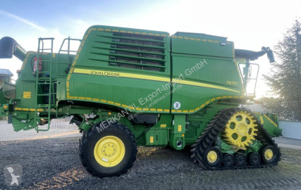 John Deere 3-straw walkers Combine harvester