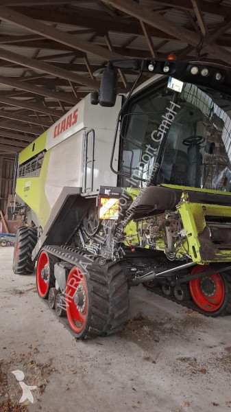 Moissonneuse-batteuse Claas