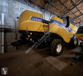 Moissonneuse-batteuse à 5 secoueurs New Holland