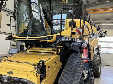 Moissonneuse-batteuse New Holland