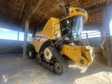 Moissonneuse-batteuse à rotor New Holland