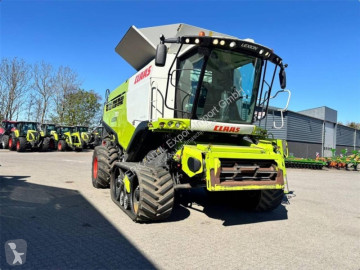 Moissonneuse-batteuse Claas
