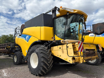 Moissonneuse-batteuse à rotor New Holland