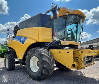 Cosechadora con rotor New Holland