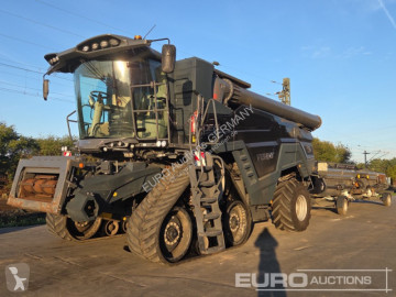 Moissonneuse-batteuse Fendt