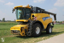New Holland CR 9070 ELEVATION Moissonneuse-batteuse à double rotor occasion