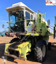 Ceifeira-debulhadora Claas DOMINATOR 76