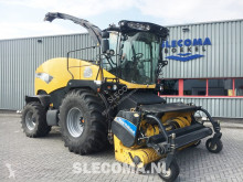 Graanoogst New Holland NH FR9060