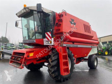 Massey Ferguson 38 Ceifeira-debulhadora usado