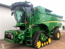 John Deere Combine harvester S685i