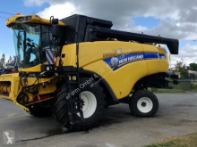 New Holland Moissonneuse-batteuse occasion