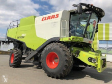 Moissonneuse-batteuse Claas