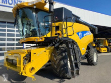 New Holland Moissonneuse-batteuse occasion