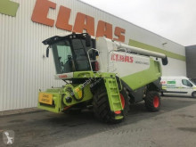 Moissonneuse-batteuse Claas