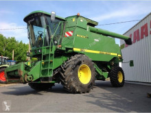 John Deere Ceifeira-debulhadora usado