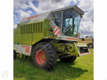 Moissonneuse-batteuse Claas