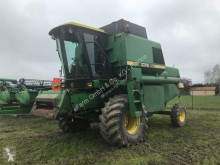 Moissonneuse-batteuse John Deere